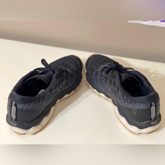 Mizuno Wave Sky 4 Women’s Running Shoes - Size 8W - Picture 2 of 4